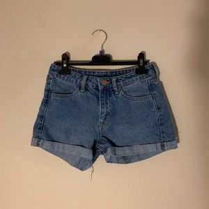 H&M Denim Regular Waist Shorts size 0